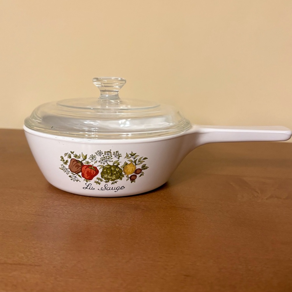 Corning Ware Spice Of Life La Sauge 1 Pint P-81-B with Pyrex Lid